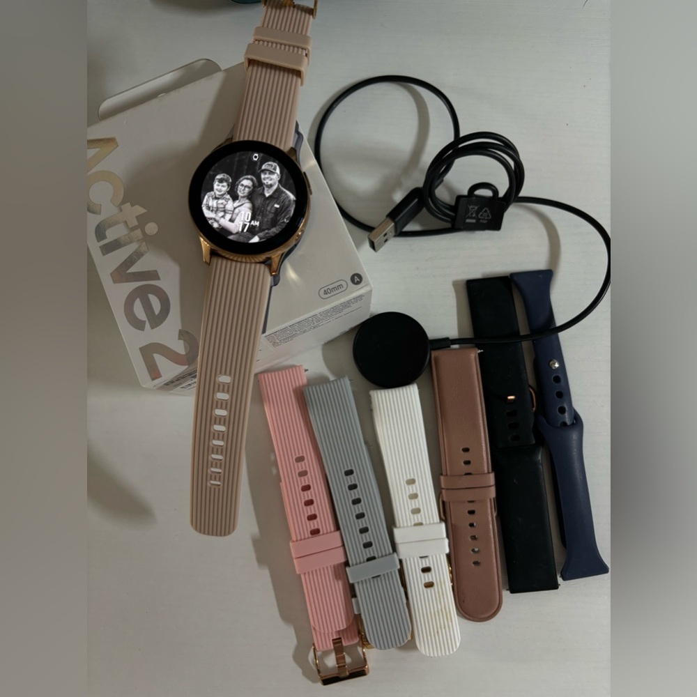 Samsung Galaxy Active 2 watch bundle
